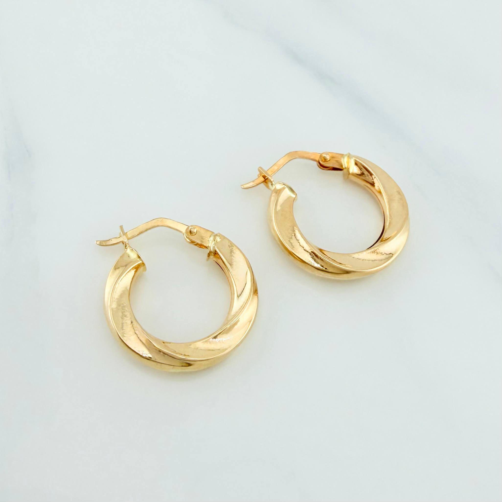 Candongas Martina 1.75 g / 1/2 in Oro Amarillo 18K