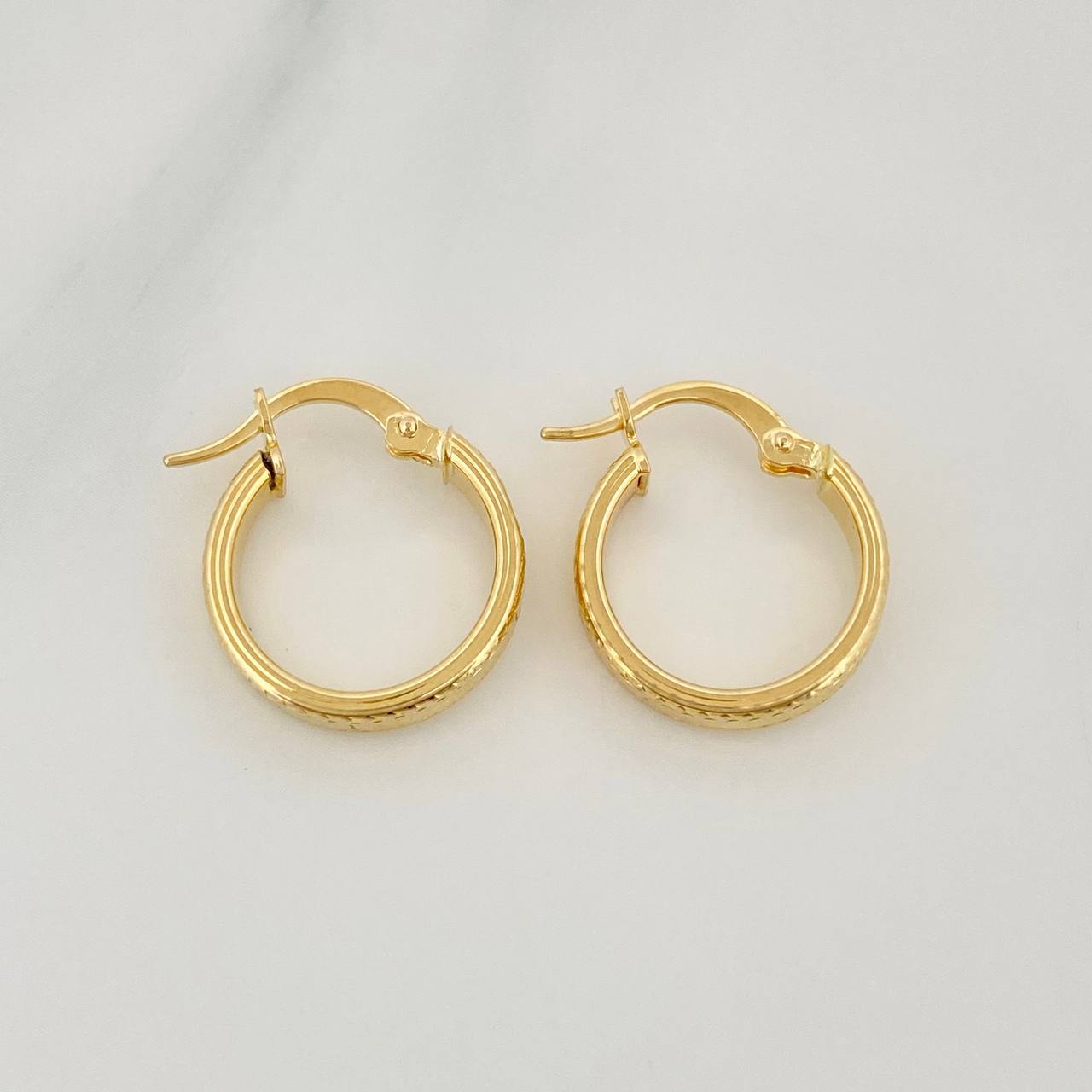 Candongas Fabi 1.7 g / 1/2 in Oro Amarillo 18K