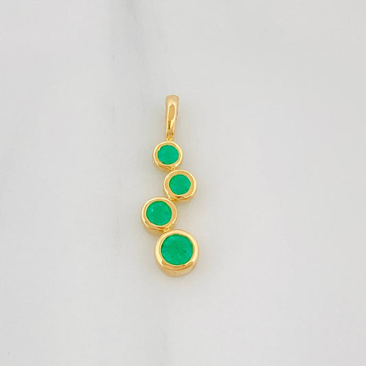 Dije Circulos Esmeraldas 36Pts 1 g / 3/4 in Oro Amarillo 18K