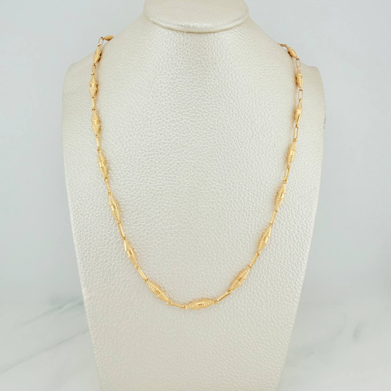 Cadena Rustica Dubai 9.35gr / 24 3/4 in / 2.95mm Oro Amarillo 18K &