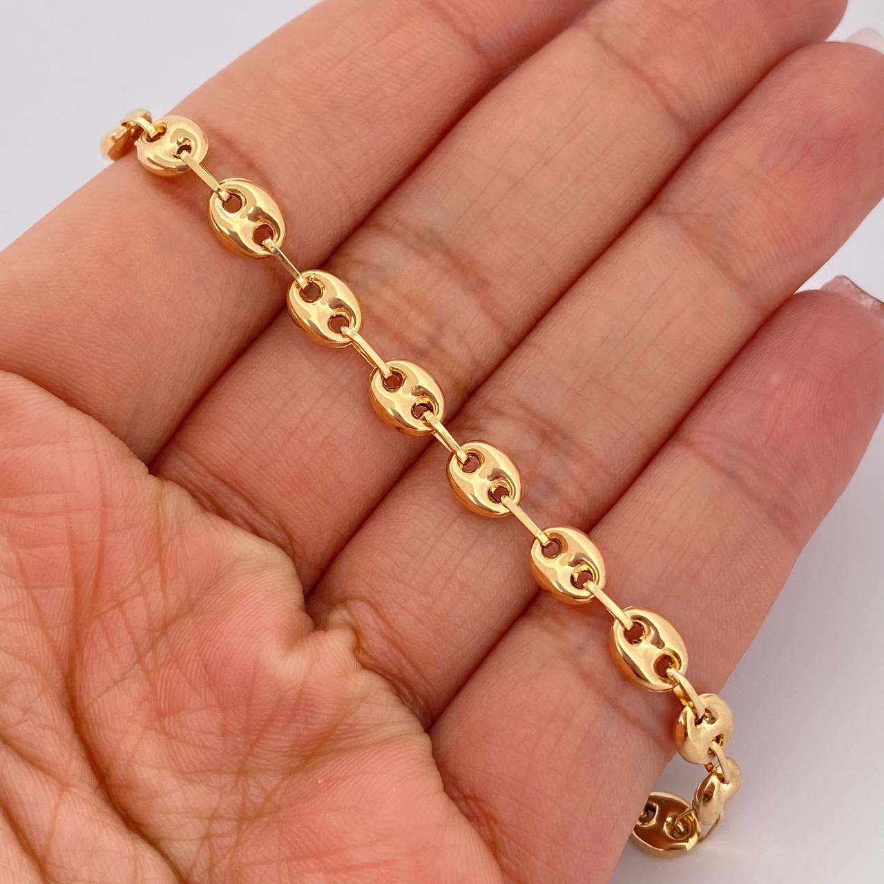 Pulso Gc 4.35gr / 8 in / 5.6mm Oro Amarillo 18K %