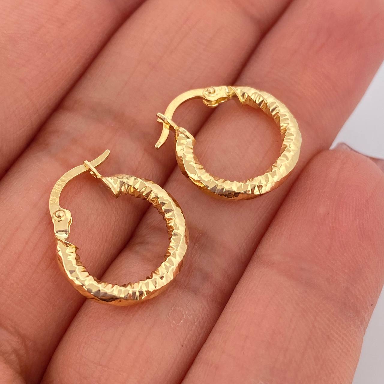 Candongas Majo 1.3gr / 3/4 in / Oro Amarillo 18K &