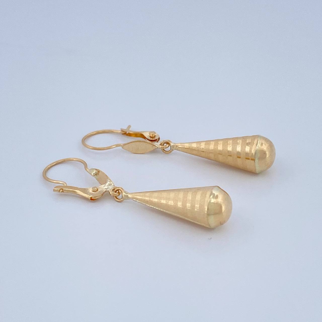 Candongas Lagrima 1.15gr / 4 in / Oro Amarillo 18K &