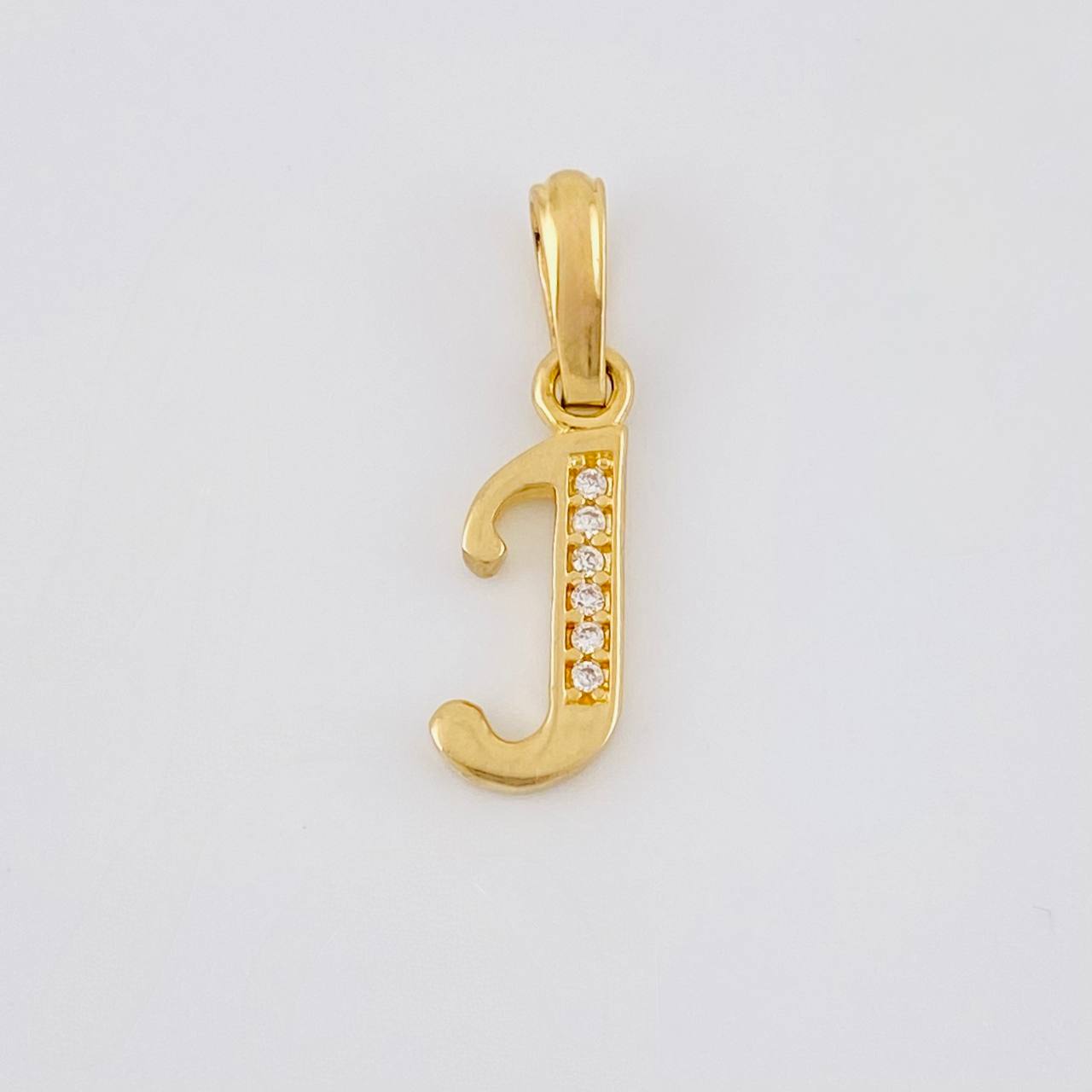 Dije Letra Cursiva J 0.85g / 3/4 in Oro Amarillo 18K