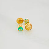 Topos Cuatro Garras Esmeralda 21Pts 0.7 g / in / 0.6 mm Oro Amarillo 18K