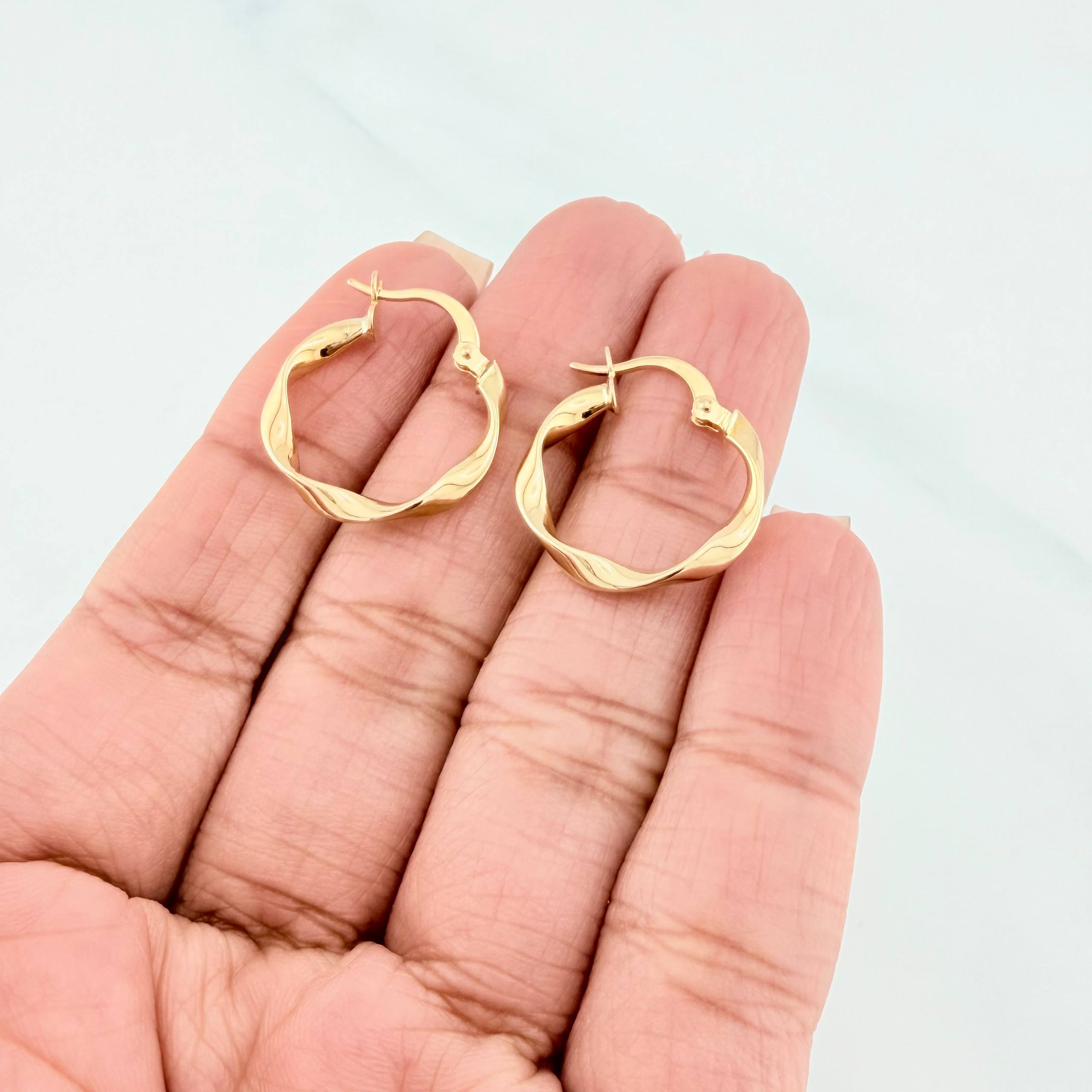 Hoop Earrings Asby 1.45 g / 3/4 in 18K Yellow Gold