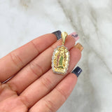 Pendant Virgin Guadalupe 5.7gr / 3.5cm / White Green Fuchsia Zircons 18K Yellow Gold