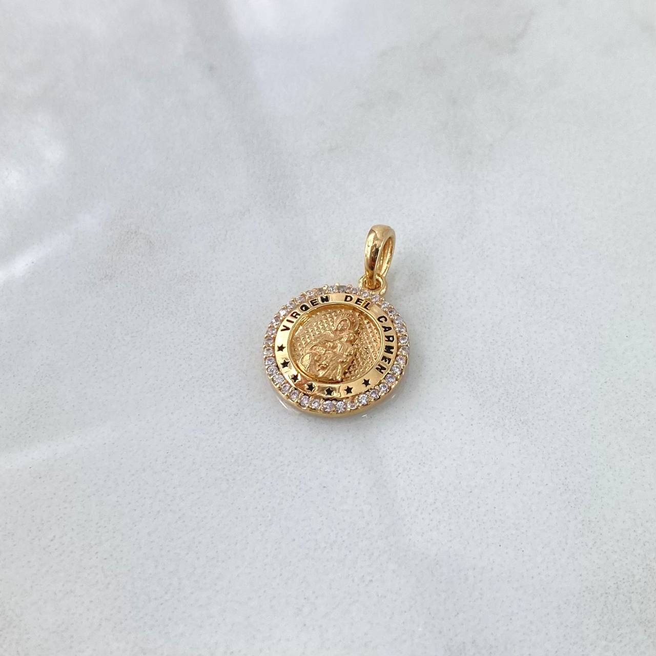 Dije Virgen Del Carmen 2.25gr / 2cm / Circones Blancos Oro Amarillo 18K
