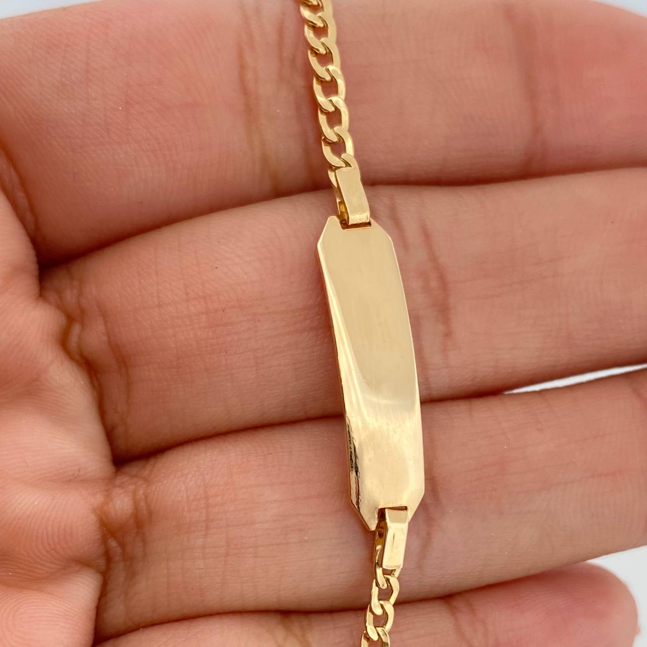 Pulso Bebé Placa Cubana 2.05gr / 5 3/4 in / 1.2mm Oro Amarillo +1 18K %