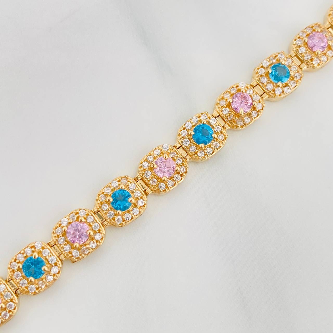 Pulso Tennis 14.85g / 7 1/2 in / 6.2mm Oro Amarillo 18K