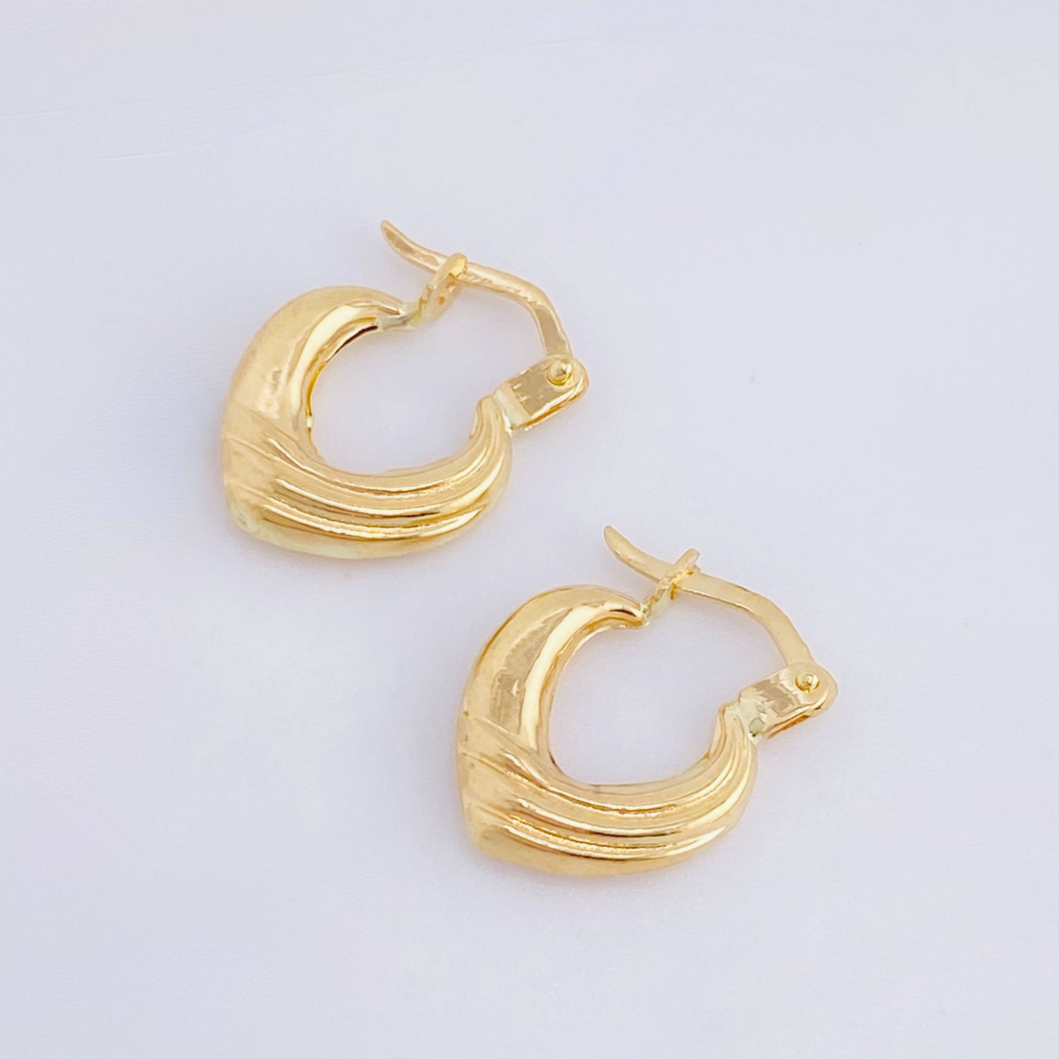 Candongas Corazon Rayado 1.15 g / 1/2 in Oro Amarillo 18K