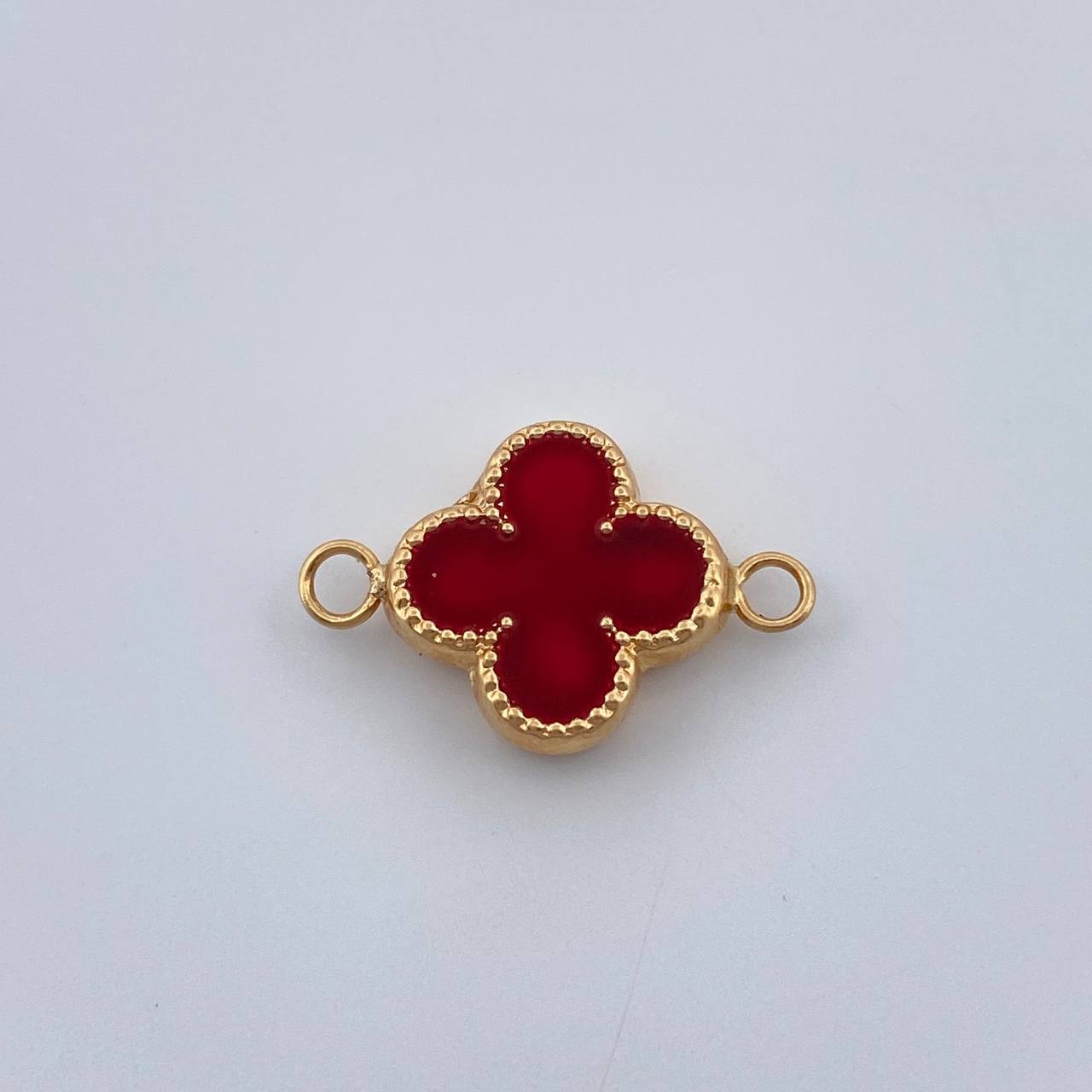 Herraje Trebol 0.75gr / 3/4 in / Oro Amarillo 18K %