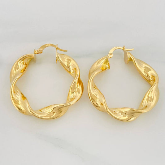 Hoop Earrings Demi Striped 5.75 g / 1 1/2 in Yellow Gold 18K