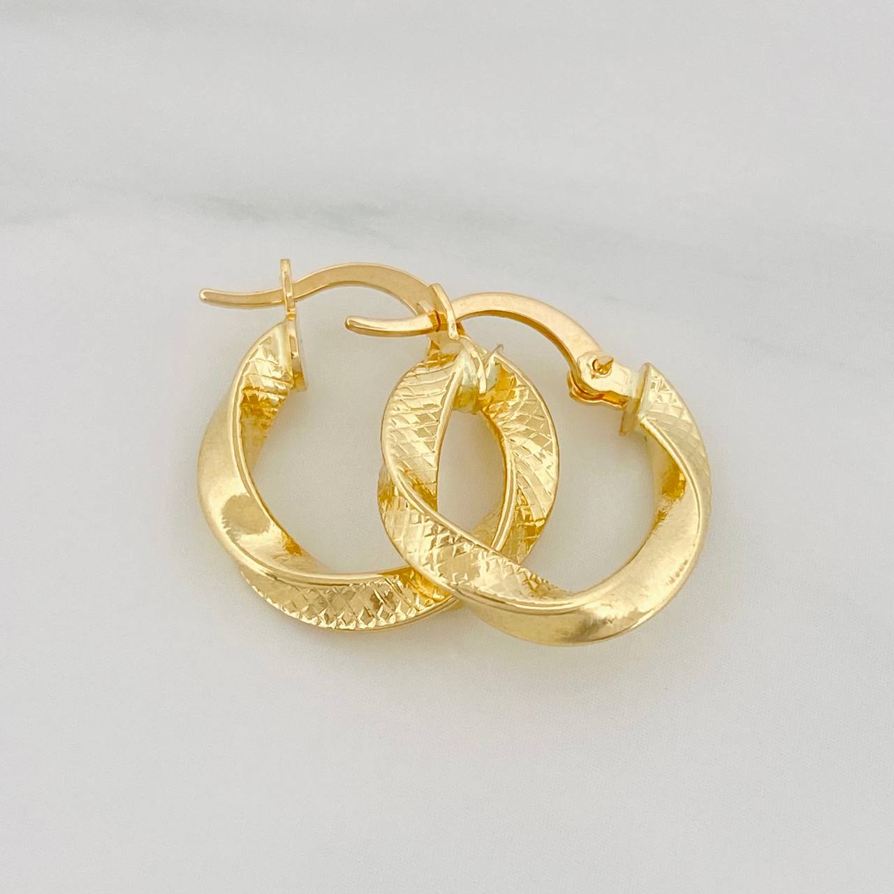 Hoop Earrings Remi 1.6 g / 3/4 in Yellow Gold 18K
