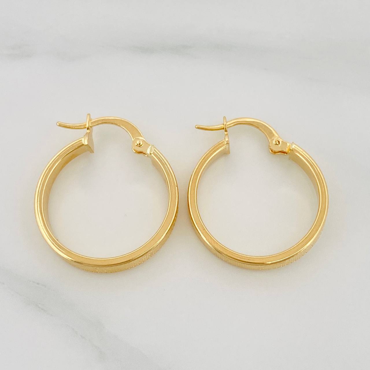 Candongas Tornillo 1.8 g / 1 in Oro Amarillo 18K
