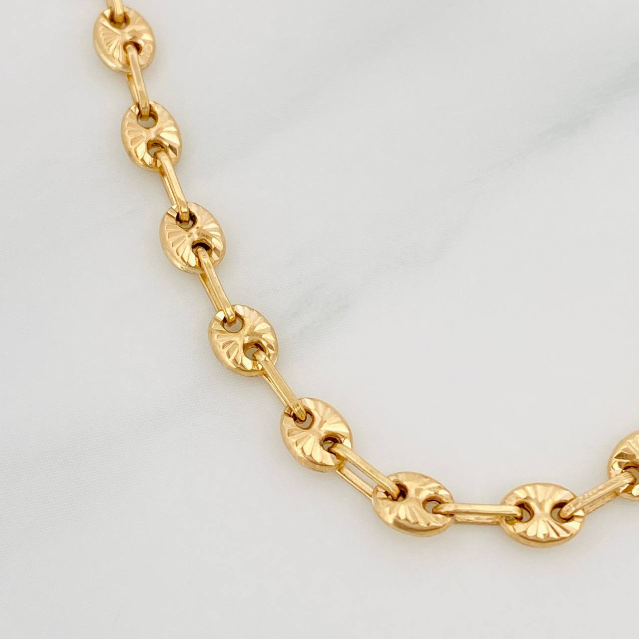 Gc Chain 6.7 g / 16 1/4 in / 2.32 mm 18K Yellow Gold