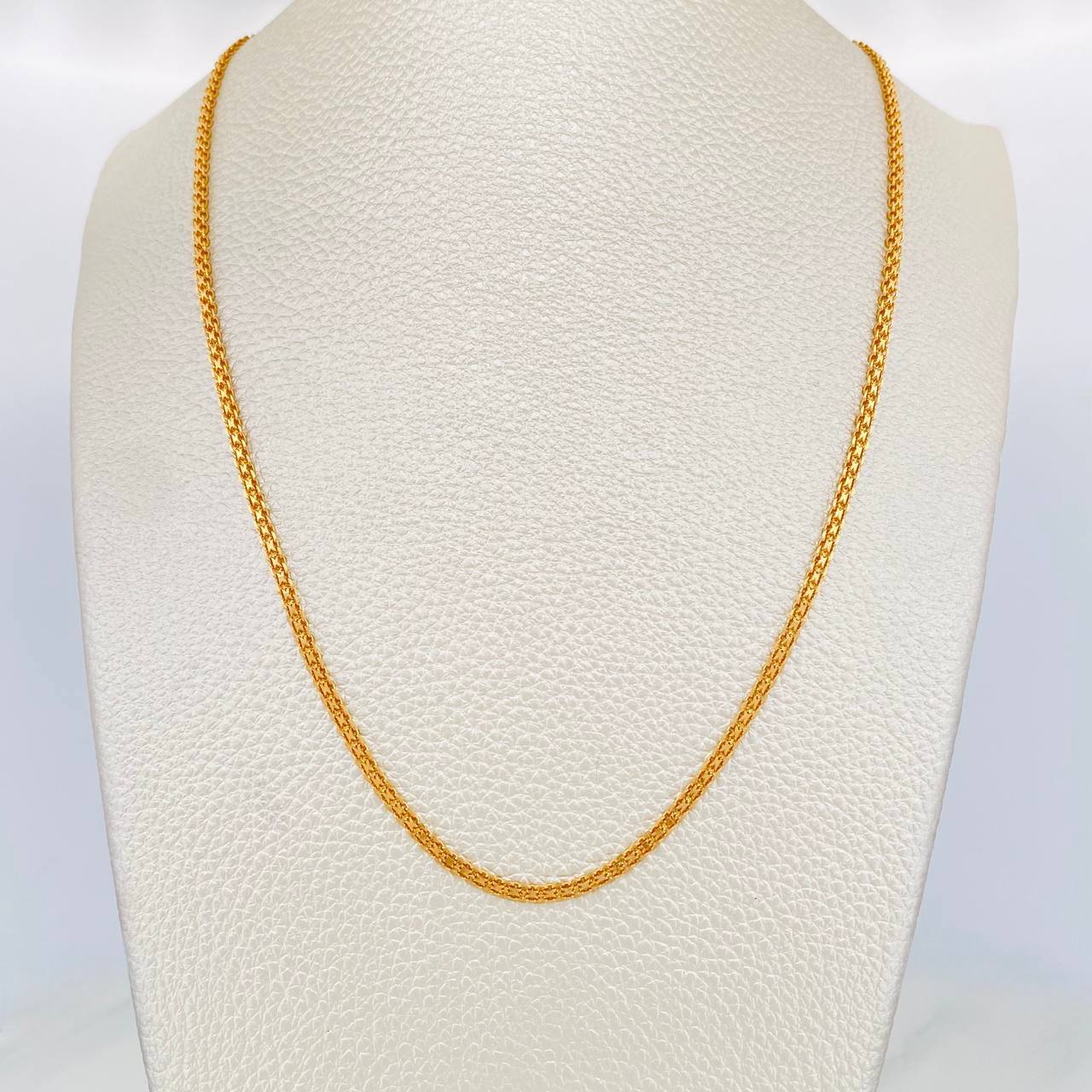 Cadena China 7.05 g / 22 in / 2 mm Oro Amarillo 18K