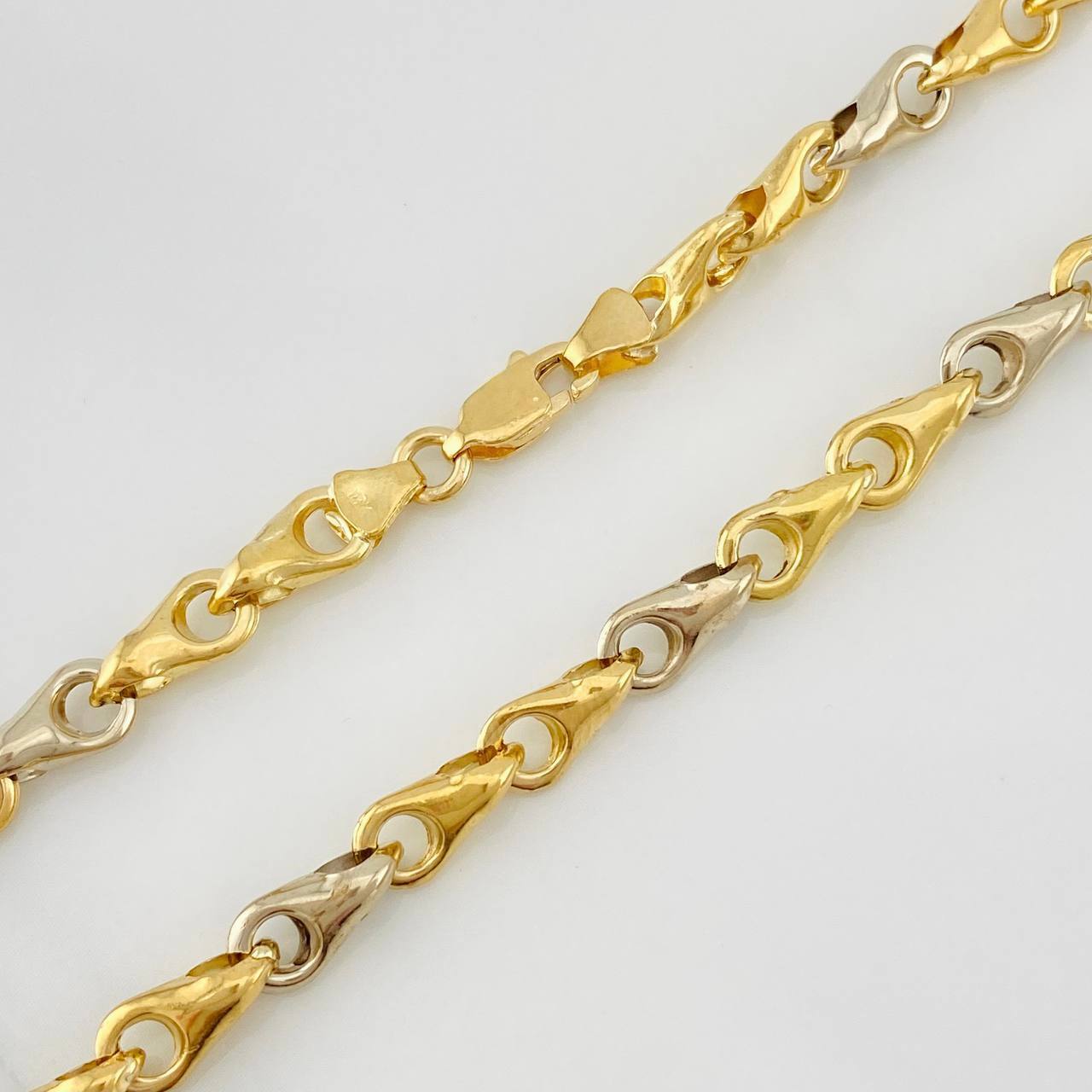 Cadena Rustica Espiga 11.55g / 22 in / 5.03mm Dos Oros Amarillo Blanco 18K