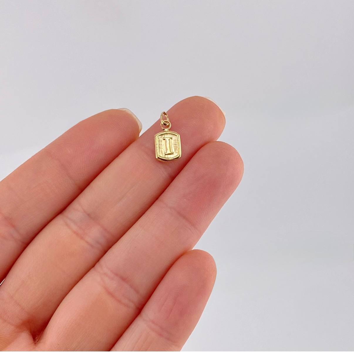 Pendant Letter I 0.3g / 1/2 in Yellow Gold 18K