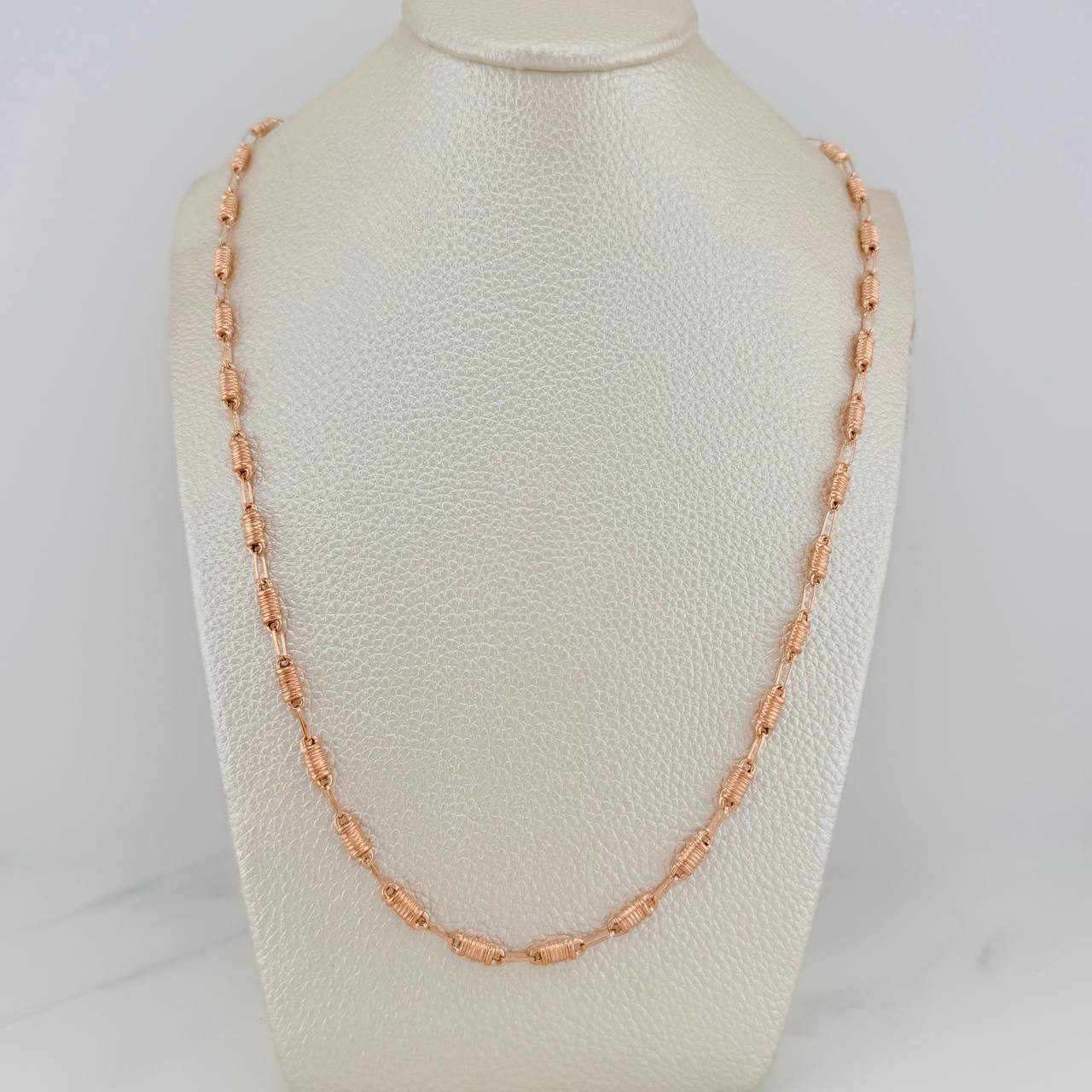 Cadena Rustica Barril 13.95gr / 24 3/4 in / 3.77mm Oro Rosa 18K %