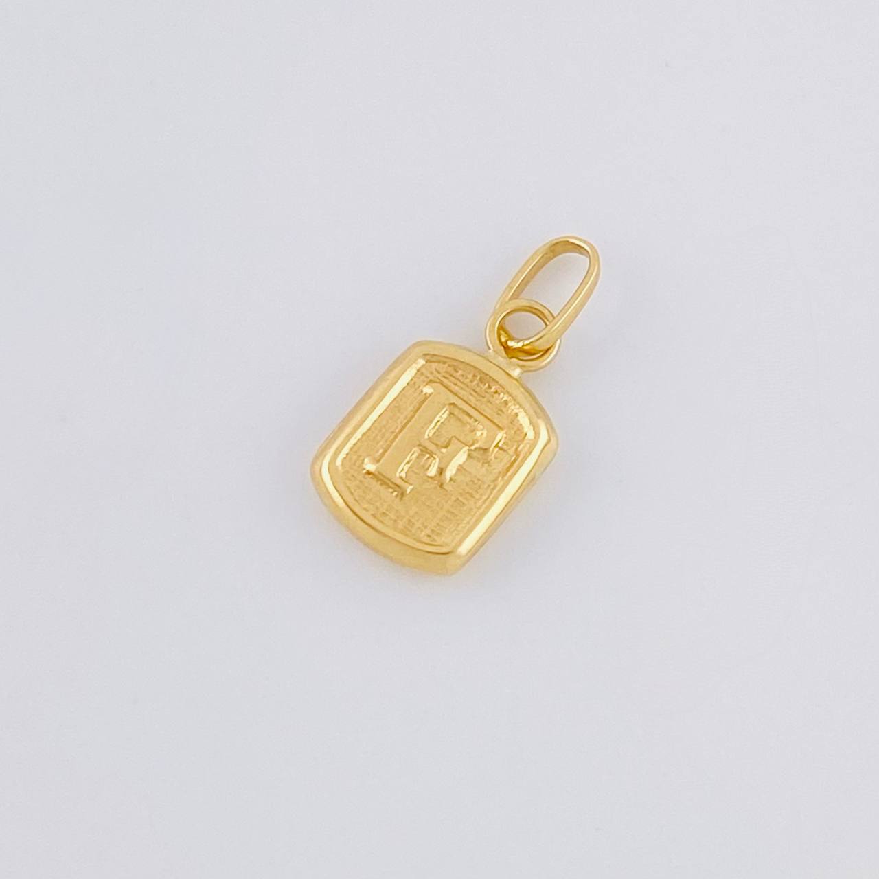 Pendant Letter F 0.35g / 1/2 in Yellow Gold 18K