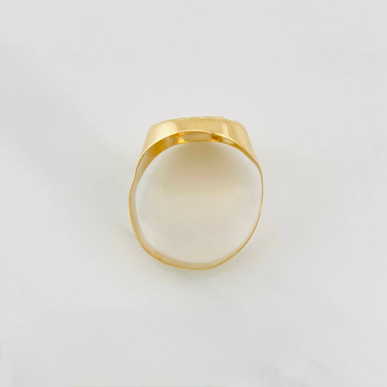 Anillo Corona 3.25g / T8 1/2 Oro Amarillo 18K