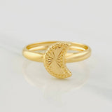 Anillo Media Luna Diamantada 0.95g / T7 1/4 Oro Amarillo 18K