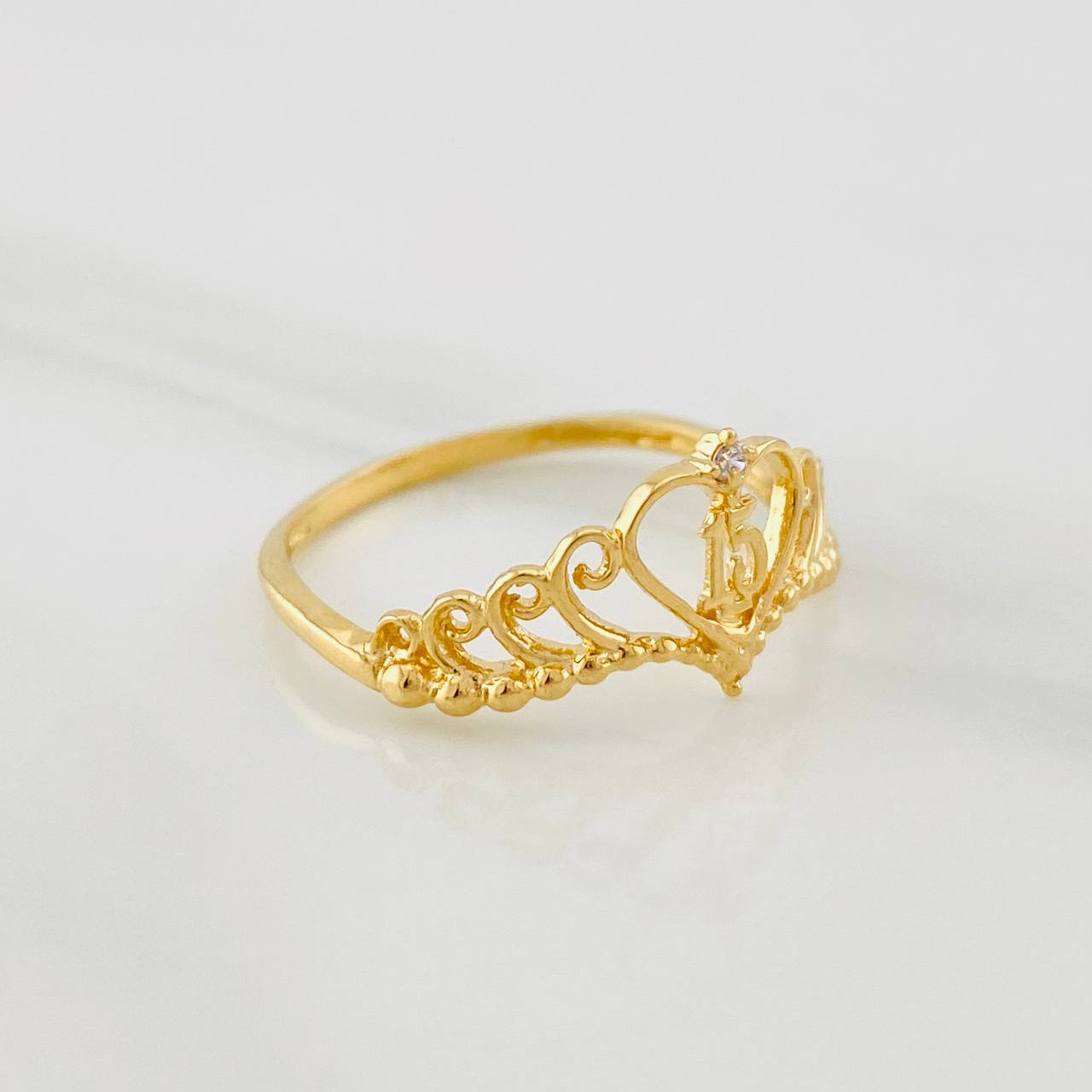 Heart Crown Ring 15's 1.5g / T6 3/4 Yellow Gold 18K