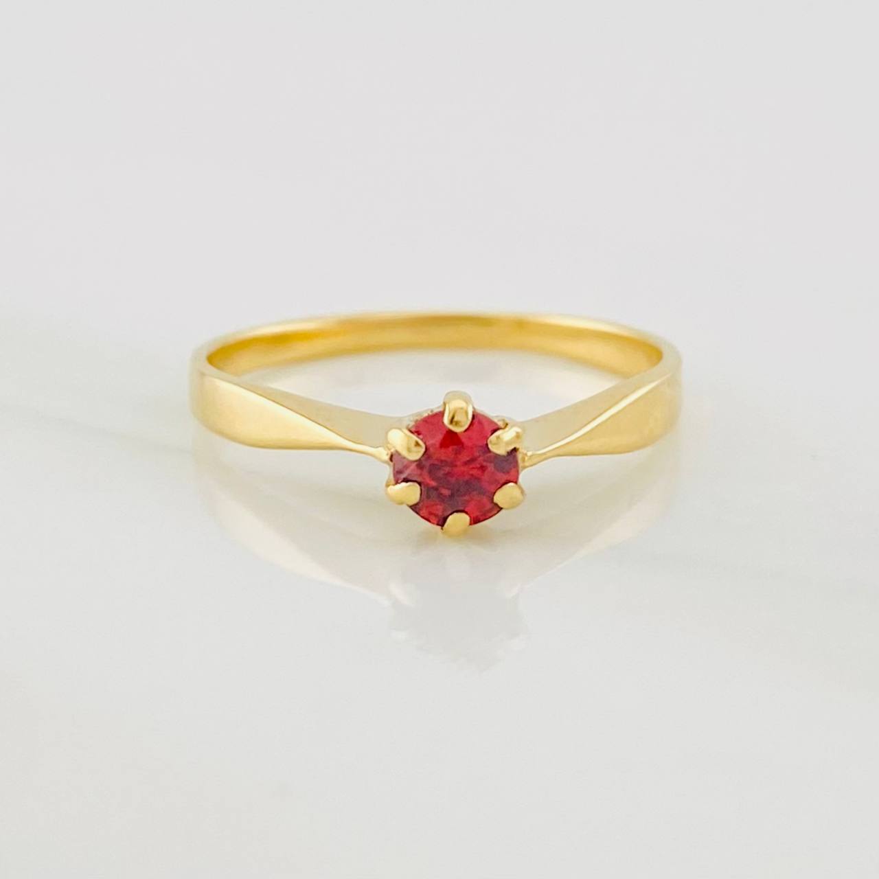 Solitaire Ring 1.65g / T4 1/2 Yellow Gold 18K