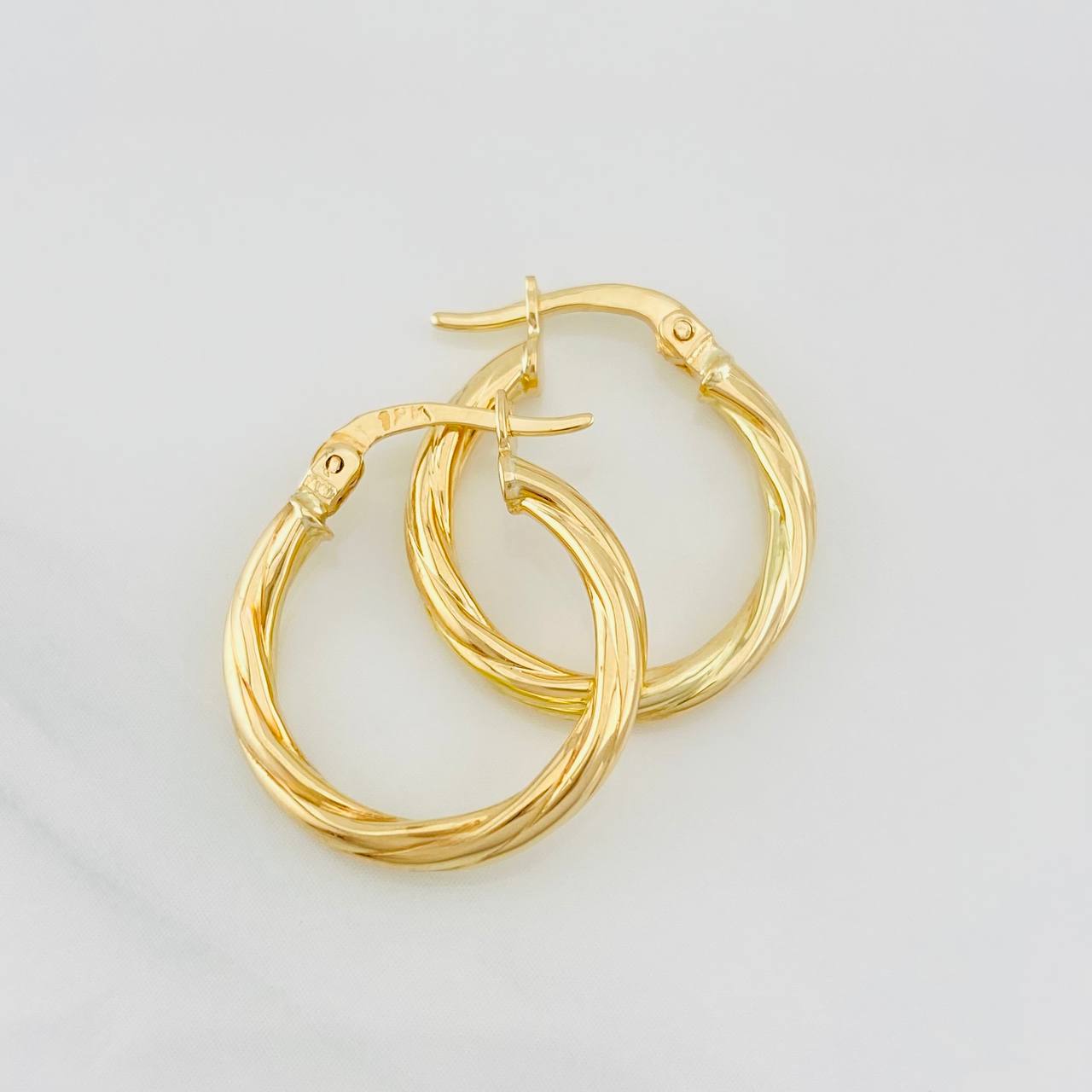 Candongas Mary 1.5g / 3/4 in Oro Amarillo 18K