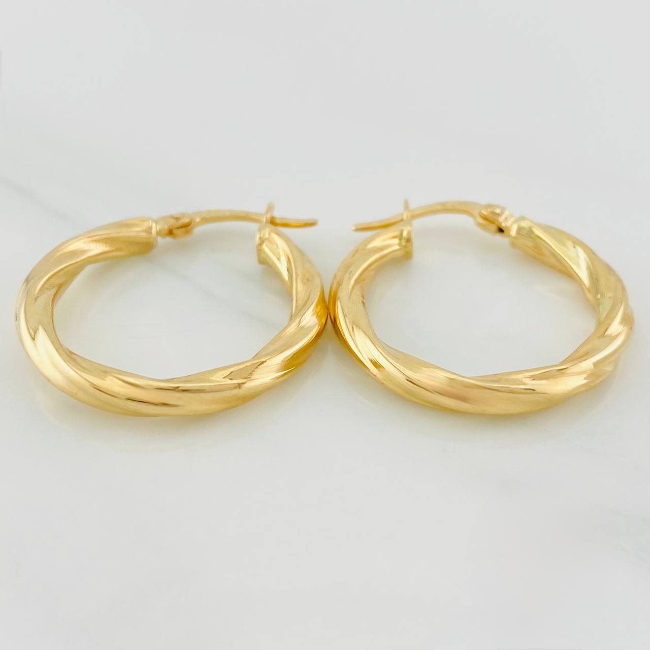 Candongas Mary 2.05g / 1 in Oro Amarillo 18K
