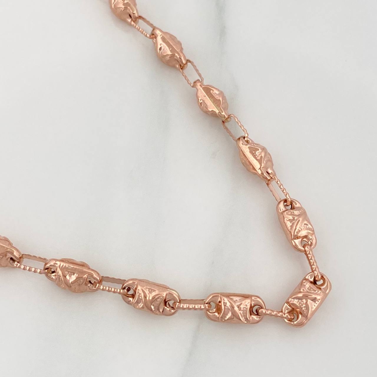 Cadena Rustica X 16.8gr / 28 1/4 in / 4.35mm Oro Rosa 18K $