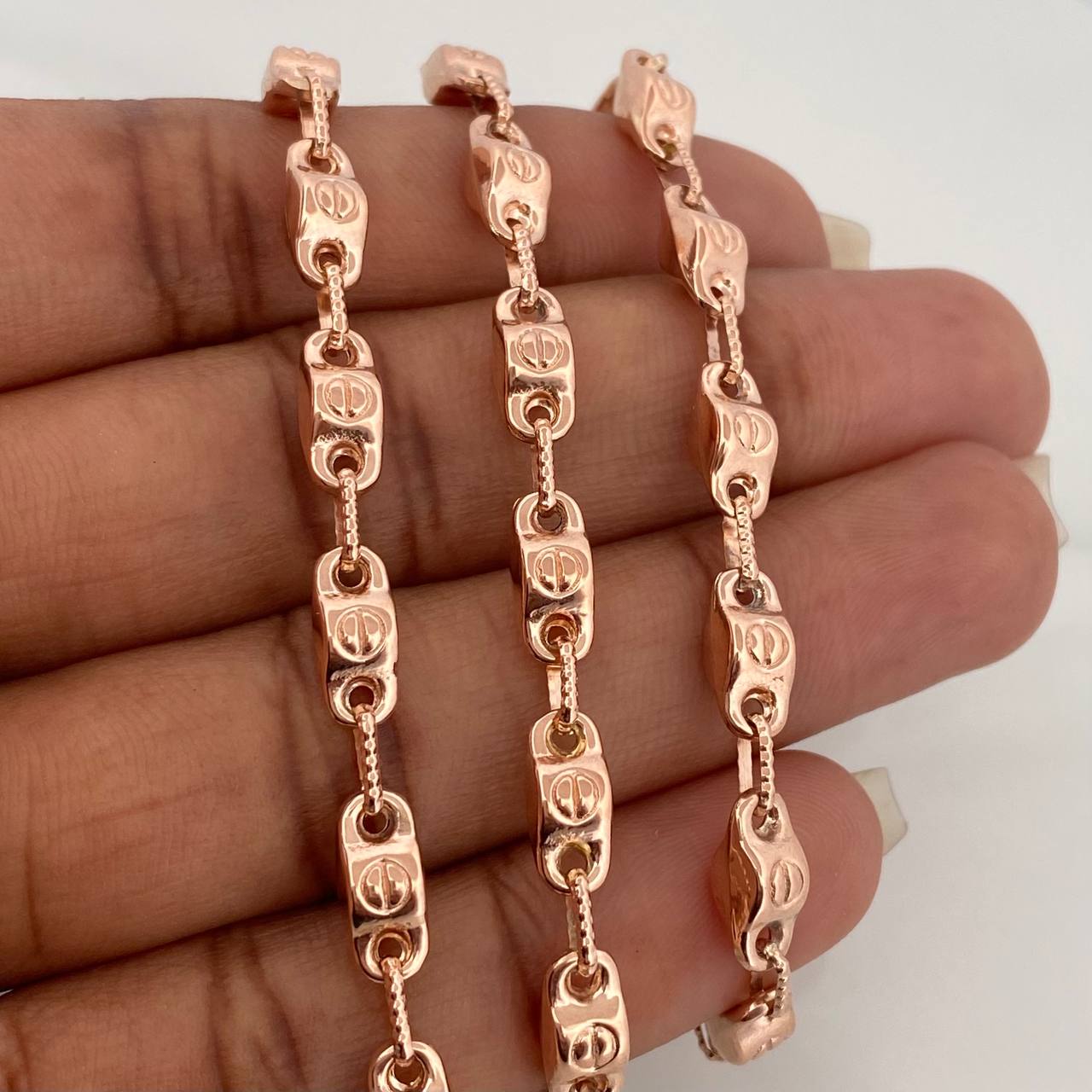 Cadena Rustica Tornillo 17.65gr / 28 1/4 in / 2.5mm Oro Rosa 18K %