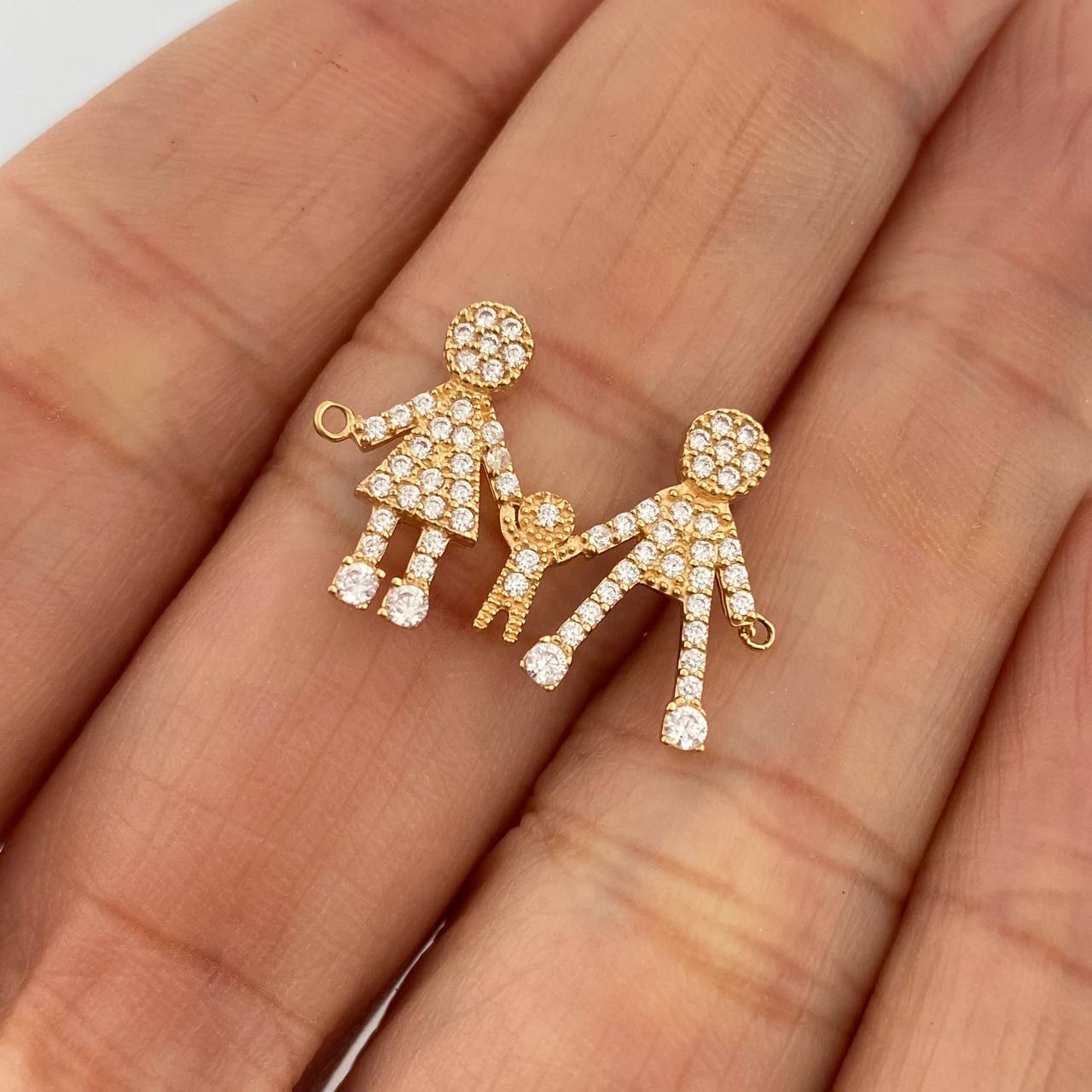 Herraje Familia Silueta 1.65gr / 3/4 in / Oro Amarillo 18K %