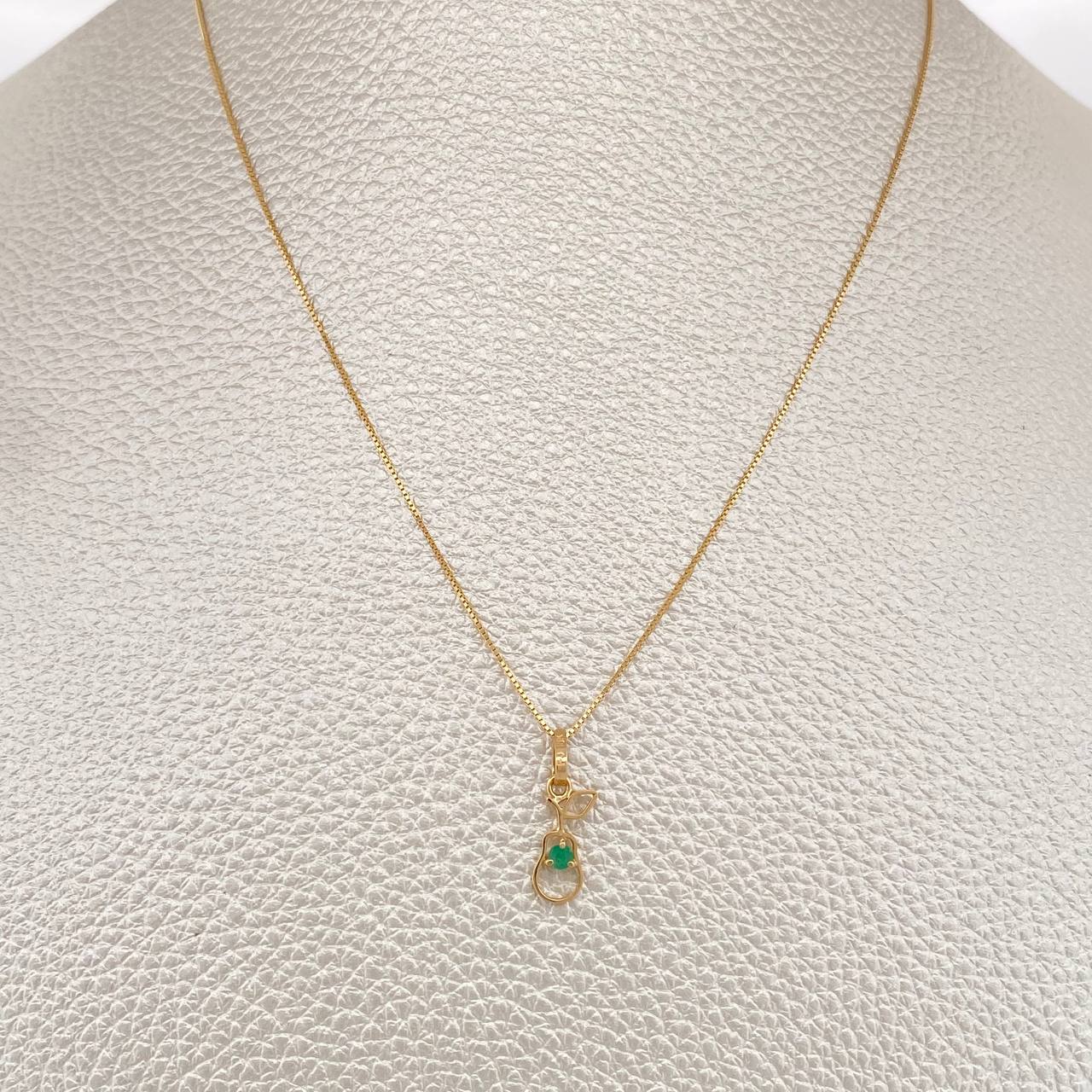 Set Cadena y Dije Veneciana + Dije Pera Esmeralda 1.2gr / 15 1/2 in / 0.4mm Oro Amarillo 18K  (joya) %