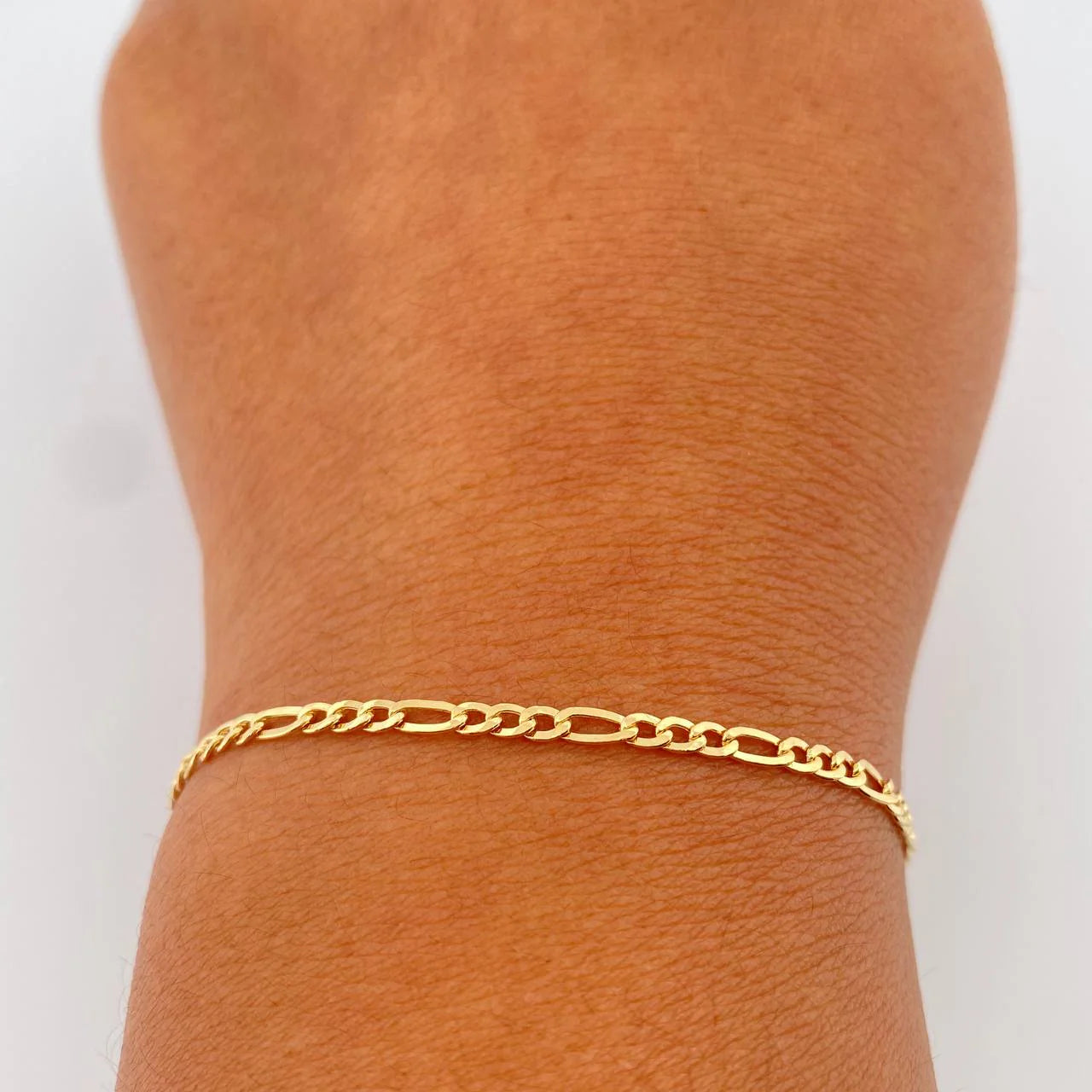 Figaro Bracelet 1.45gr / 19cm / 18K Yellow Gold +1 &
