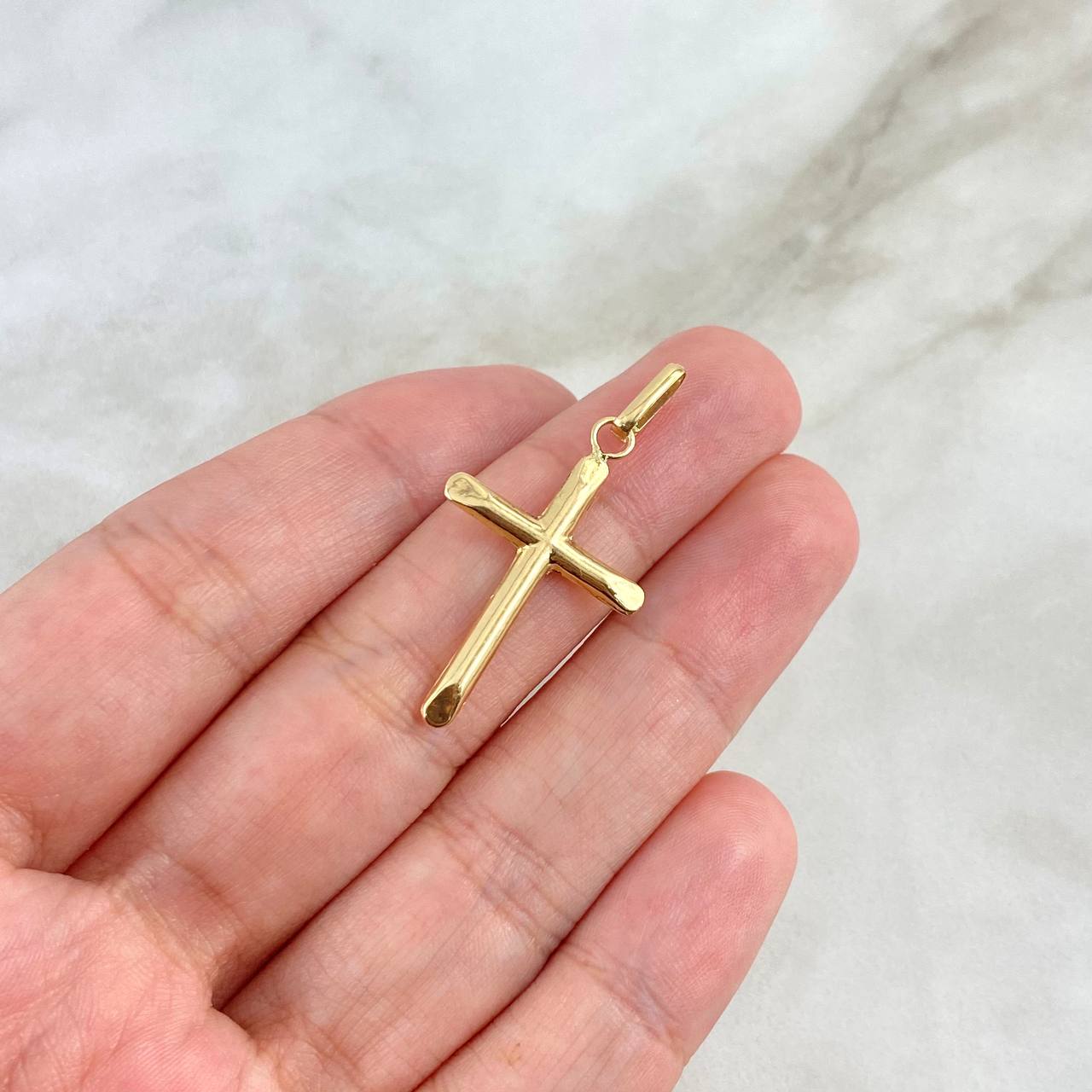 Dije Cruz 0.8gr / 1 1/2 in / Oro Amarillo 18K !