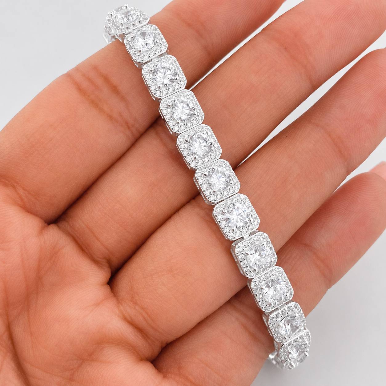 Tennis Bracelet Square 17.85g / 7 in / 6.98mm Silver 925