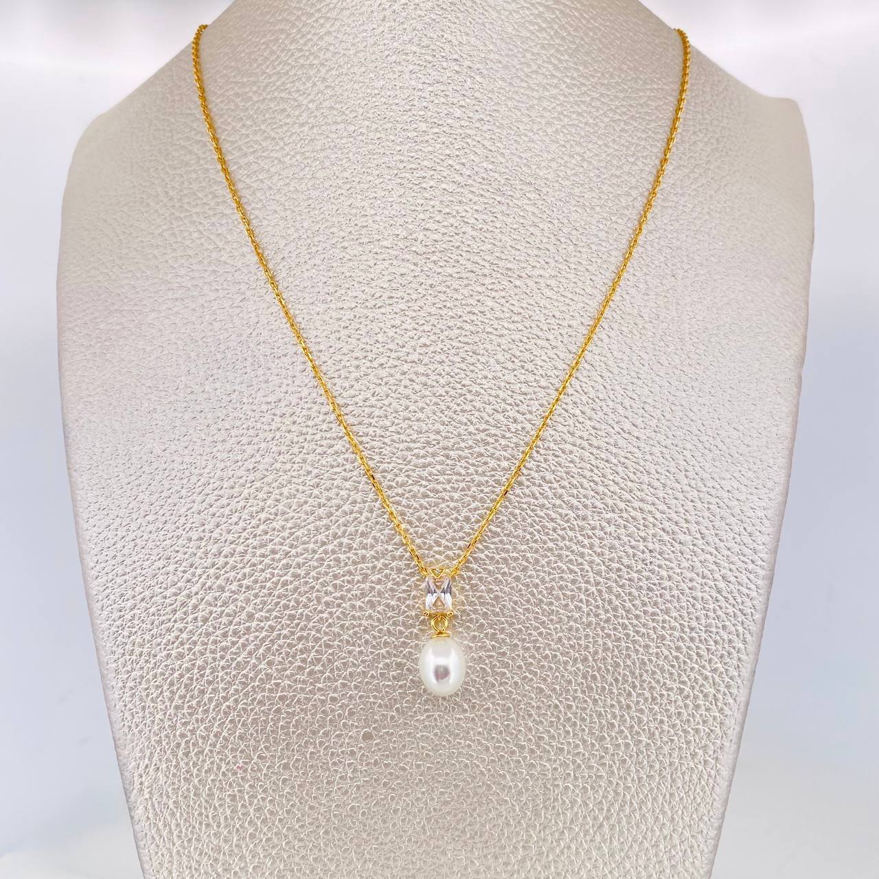 Classic Link Chain Figures 2.45g / 18 in / 0.9mm Vermeil Silver 925
