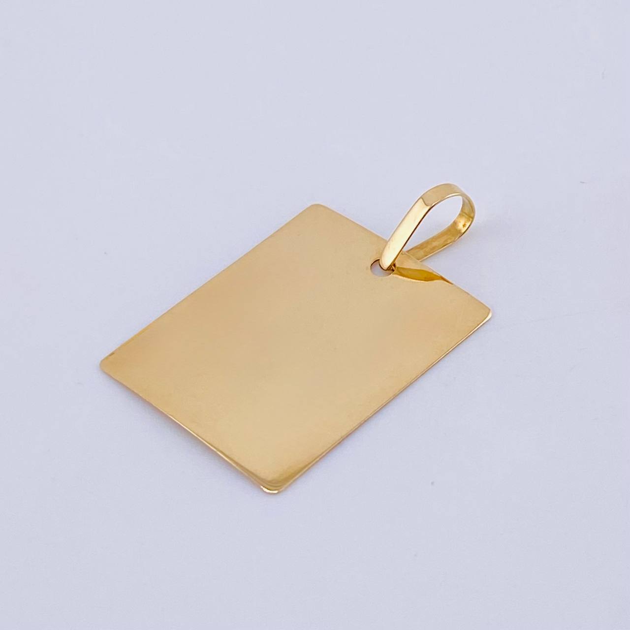 Dije Placa Rectangular 1.95gr / 1 1/4 in / Oro Amarillo 18K