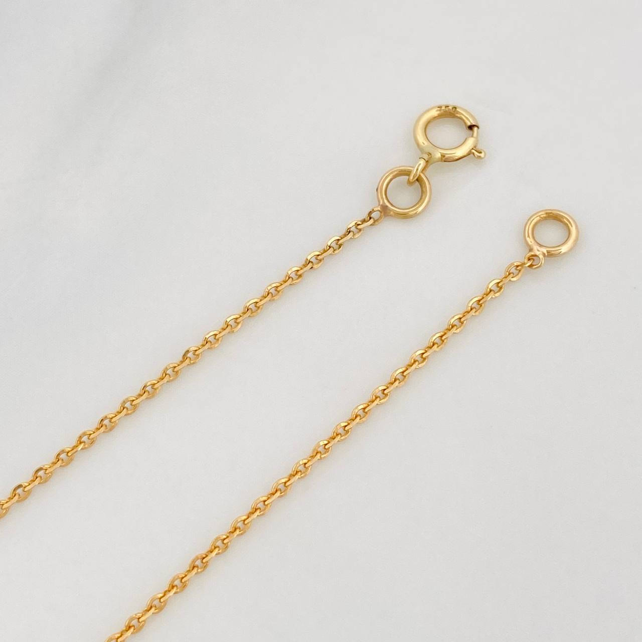 Pulso Aro Seguido 0.85g / 8 1/2 in / 0.8mm Oro Amarillo 18K
