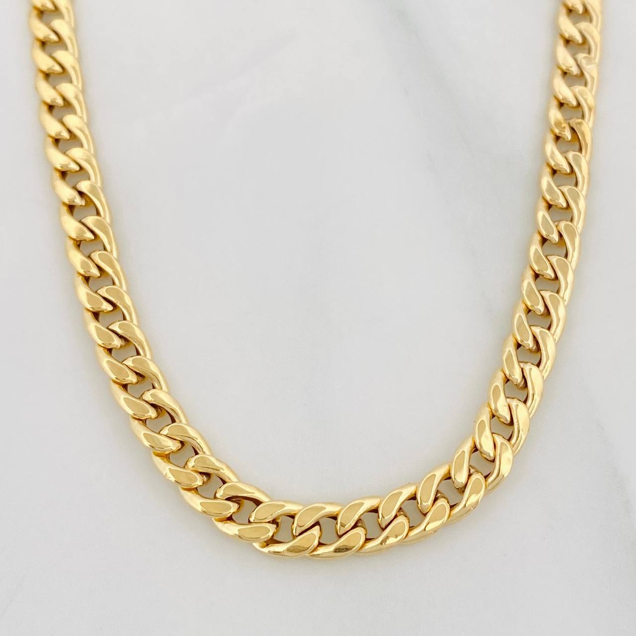 Cadena Cubana 4.1g / 20 in / 4.3mm Oro Amarillo 18K
