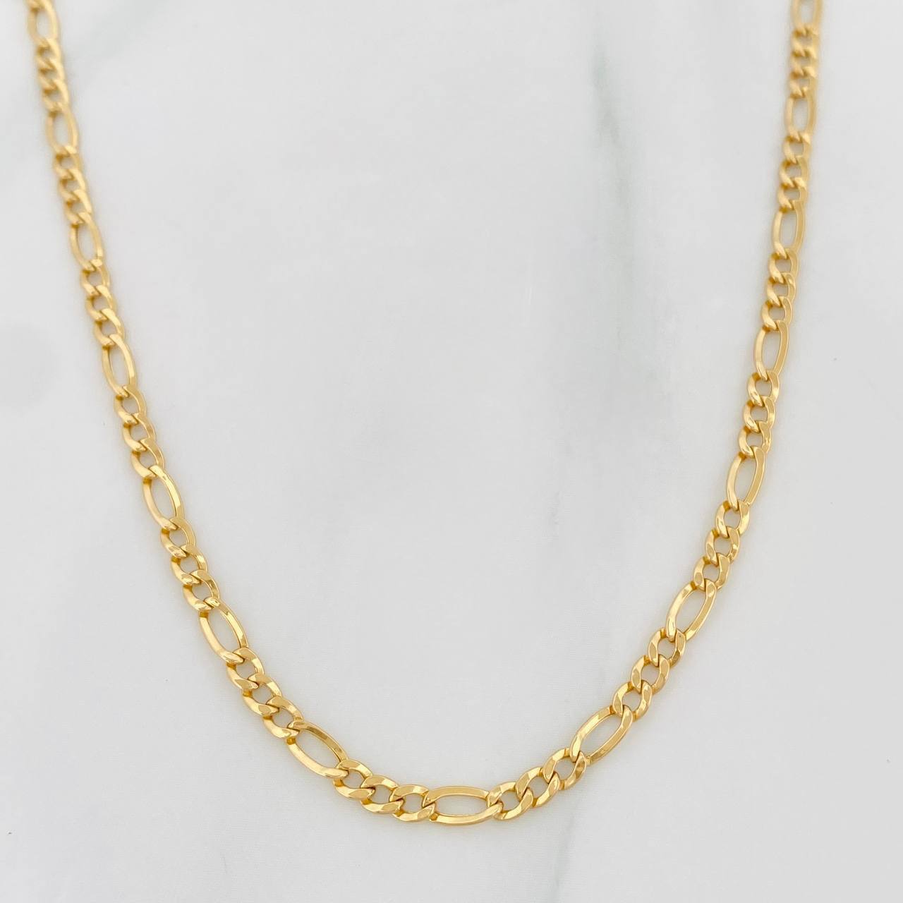 Cadena Figaro 2.7g / 26 in / 2.6mm Oro Amarillo 18K