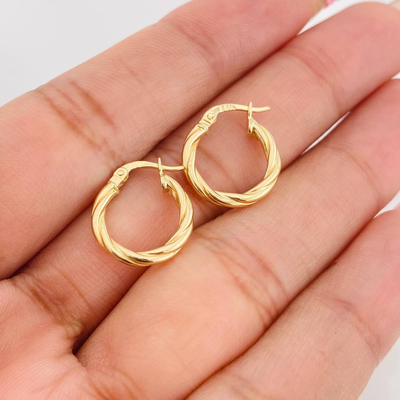 Hoop Earrings Mary 1.55g / 3/4 in Yellow Gold 18K