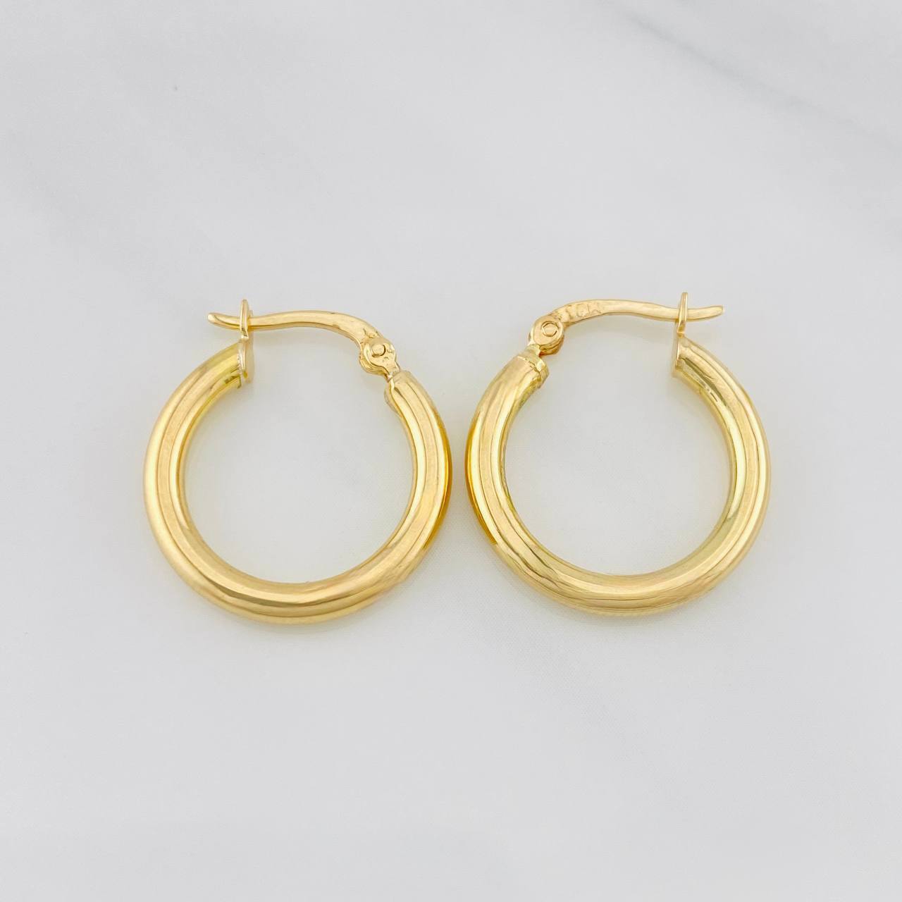 Hoop Earrings Jass Plain 1.5g / 3/4 in Yellow Gold 18K
