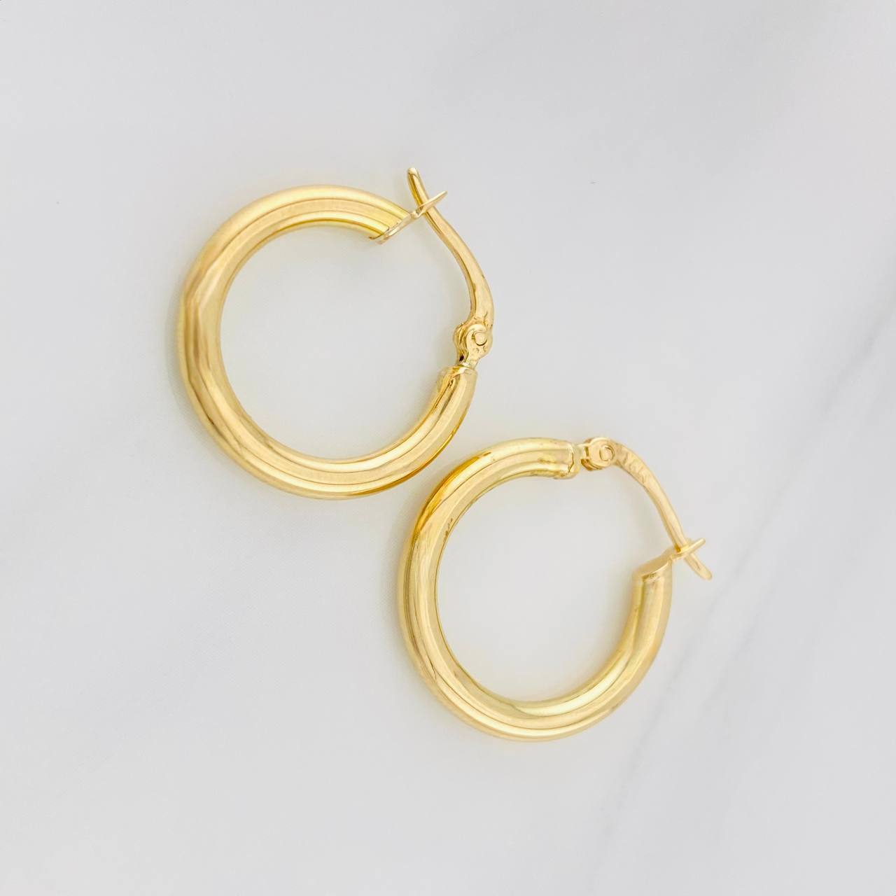 Hoop Earrings Jass Plain 1.5g / 3/4 in Yellow Gold 18K