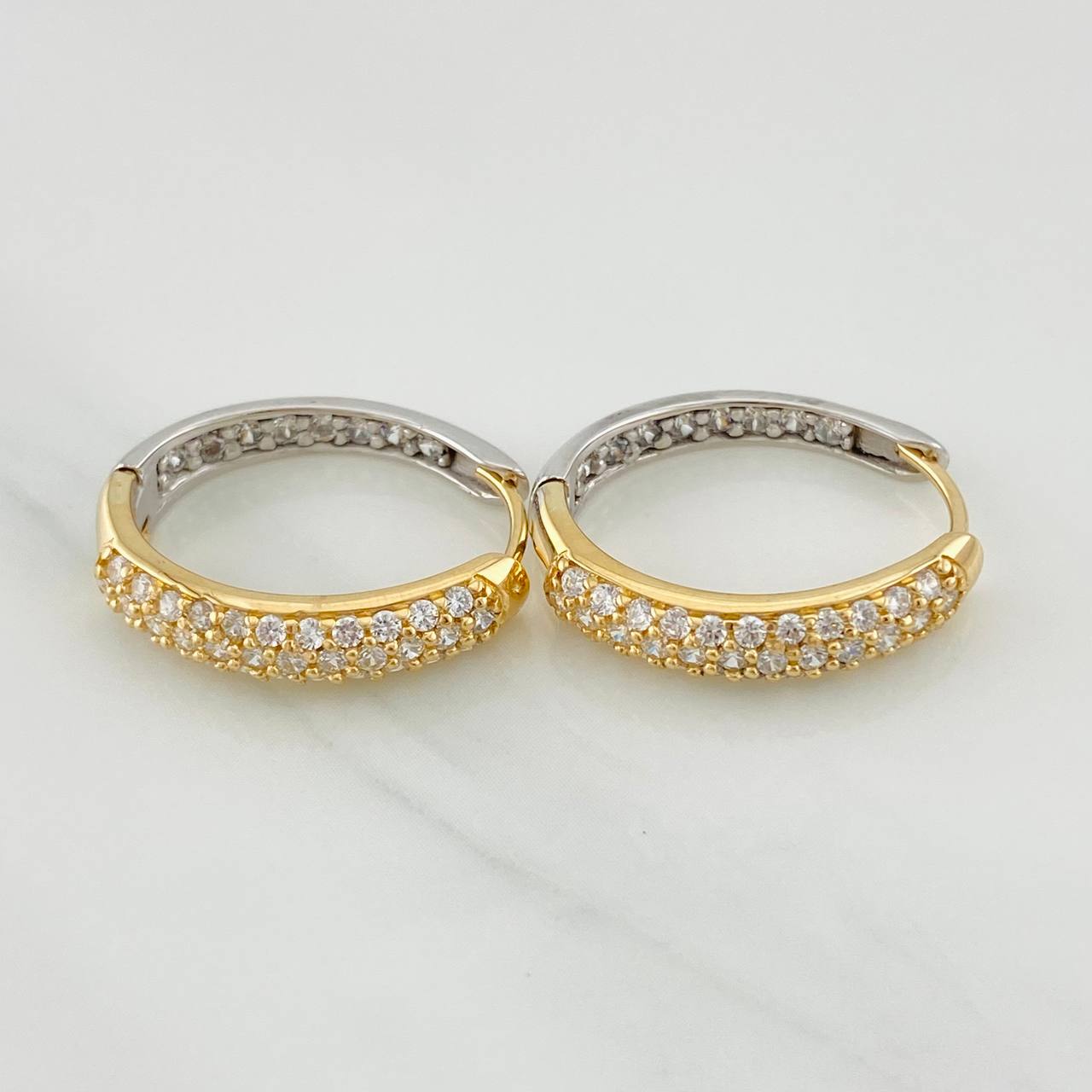 Hoop Earrings Dali 6.65g / 3/4 in Two-Tone Yellow White 18K Gold