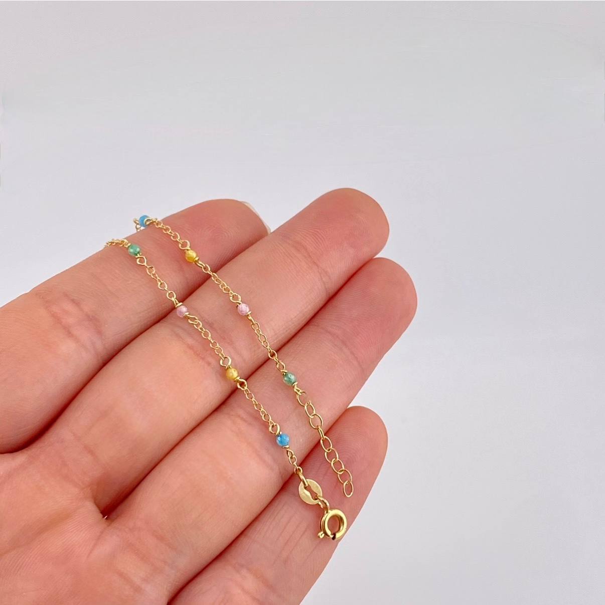 Pulso Modulable Aro Seguido Chispas Arcoiris 1.1g / 6 1/4 in - 5 3/4 in / 1.2mm Oro Amarillo 18K