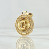 Dije Medalla Letra G 4.65gr / 1 1/4 in / Oro Amarillo 18K *