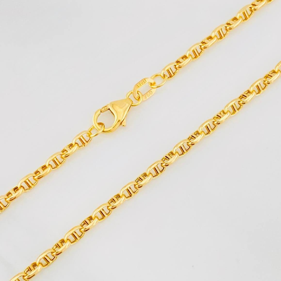 Cadena GC 4.9g / 24 in / 1.3mm Oro Amarillo 18K
